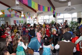 EPS Faschingdisko 12.2.18 web.jpg