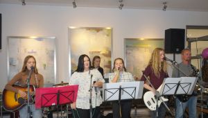 19.10.18 20 Jahre Kinderorthopaedie Schulband sml.jpg